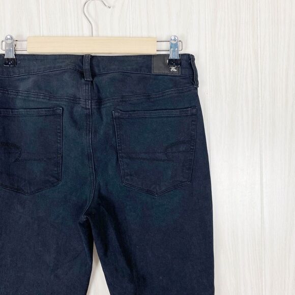 American Eagle | Black Hi Rise Jegging Size 8 Short - Picture 4 of 8